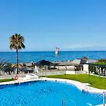 Banana Beach - Eaw Homes
